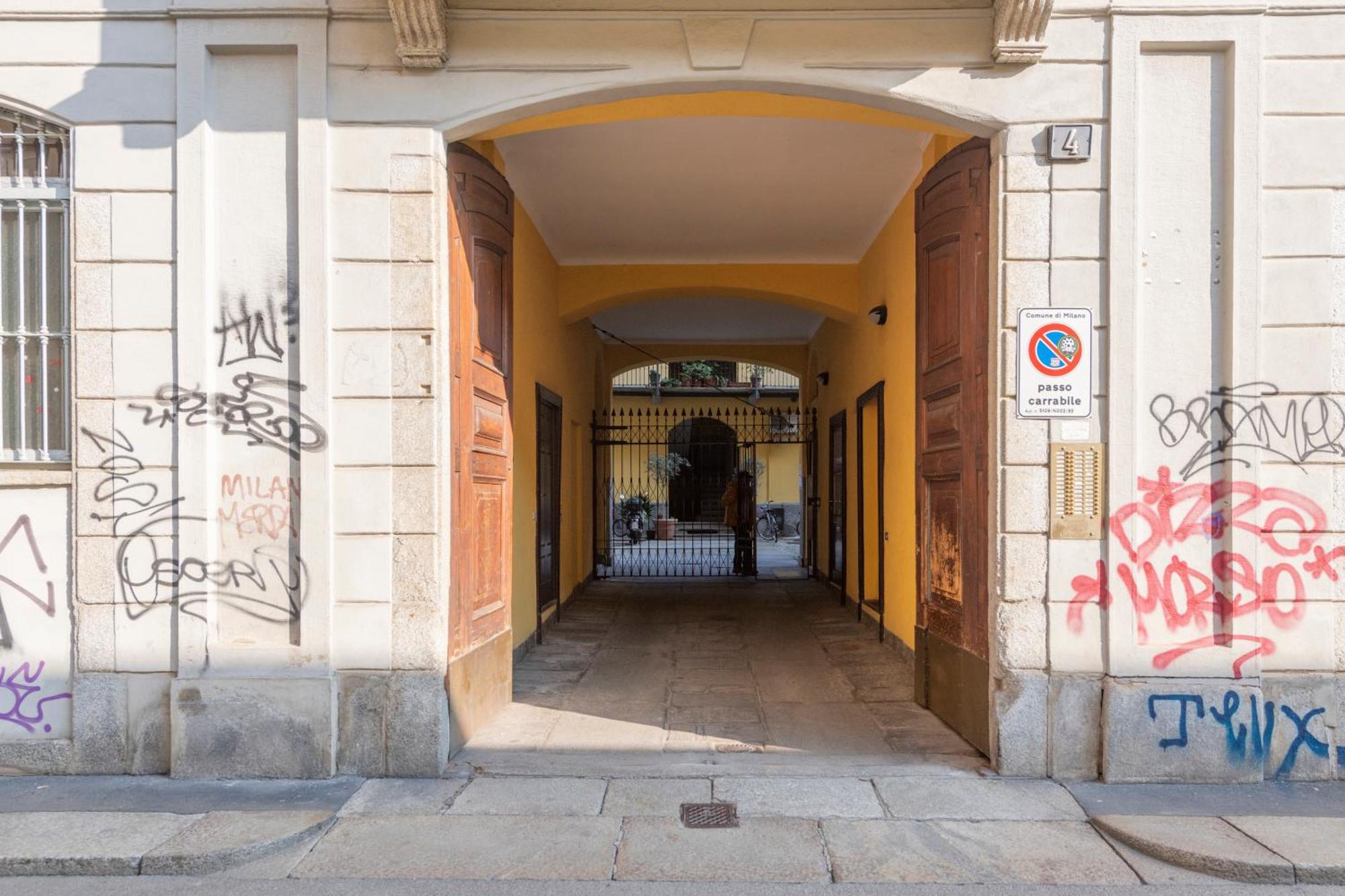 Alessandria, 4 - Fashion E Movida Milán Exterior foto